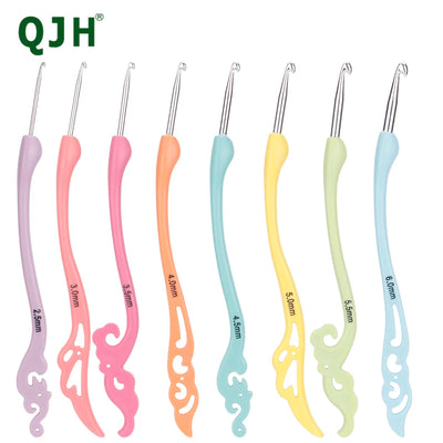 Crochet hook set